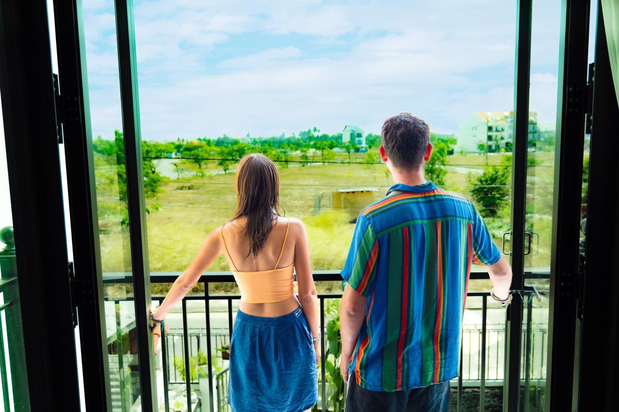Nalani Homestay & Hostel ホイアン エクステリア 写真