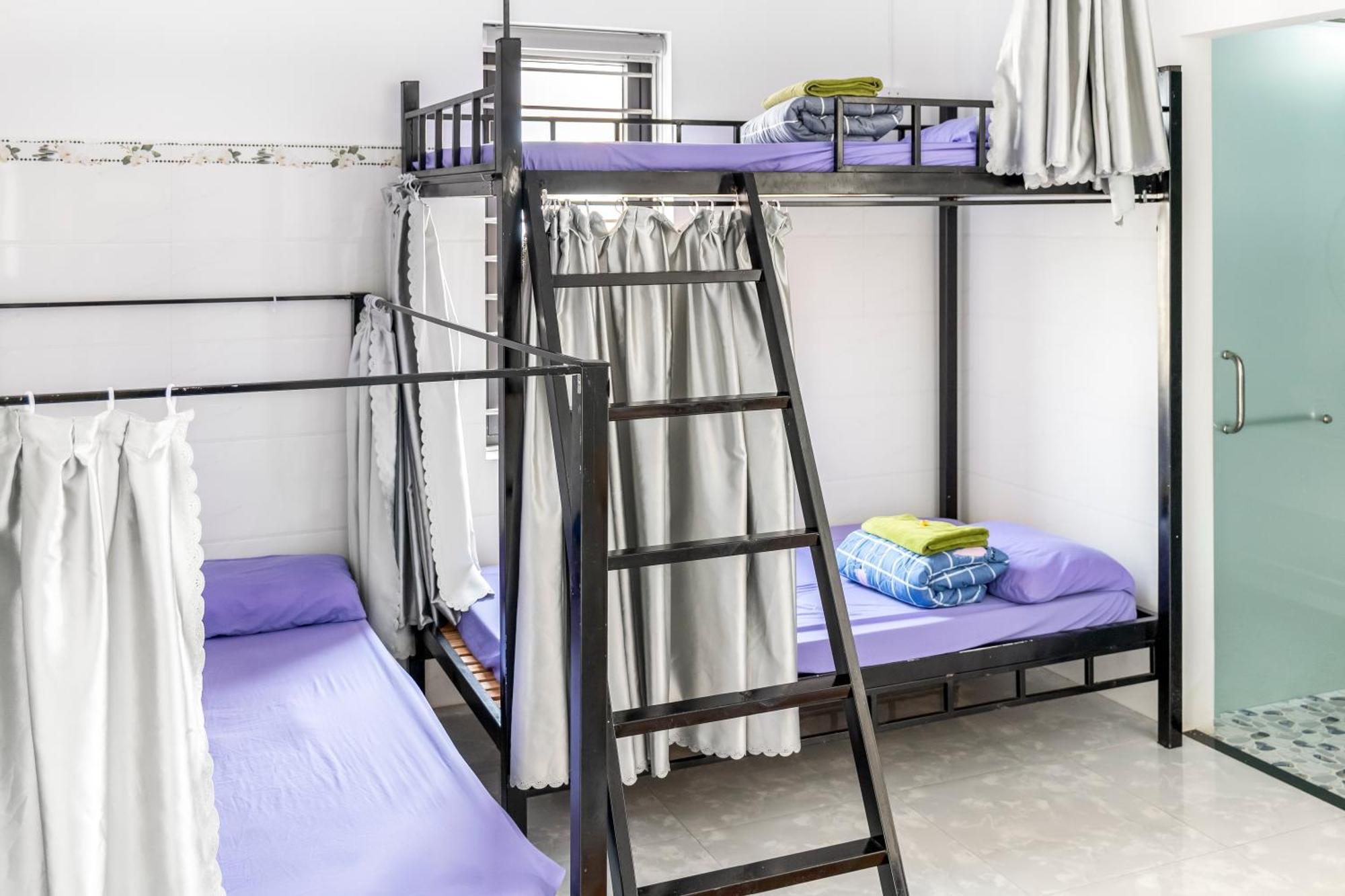 Nalani Homestay & Hostel ホイアン エクステリア 写真