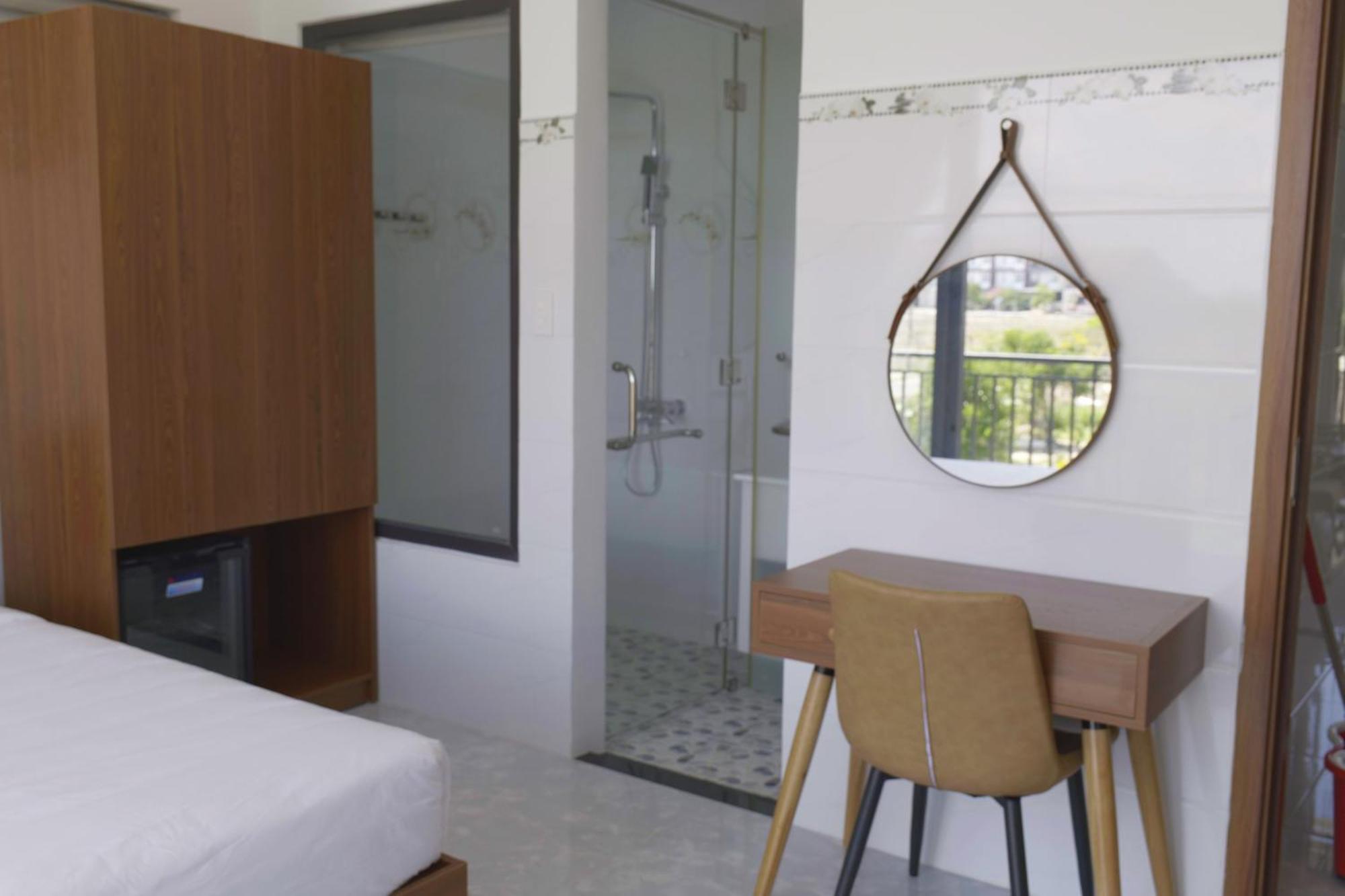 Nalani Homestay & Hostel ホイアン エクステリア 写真