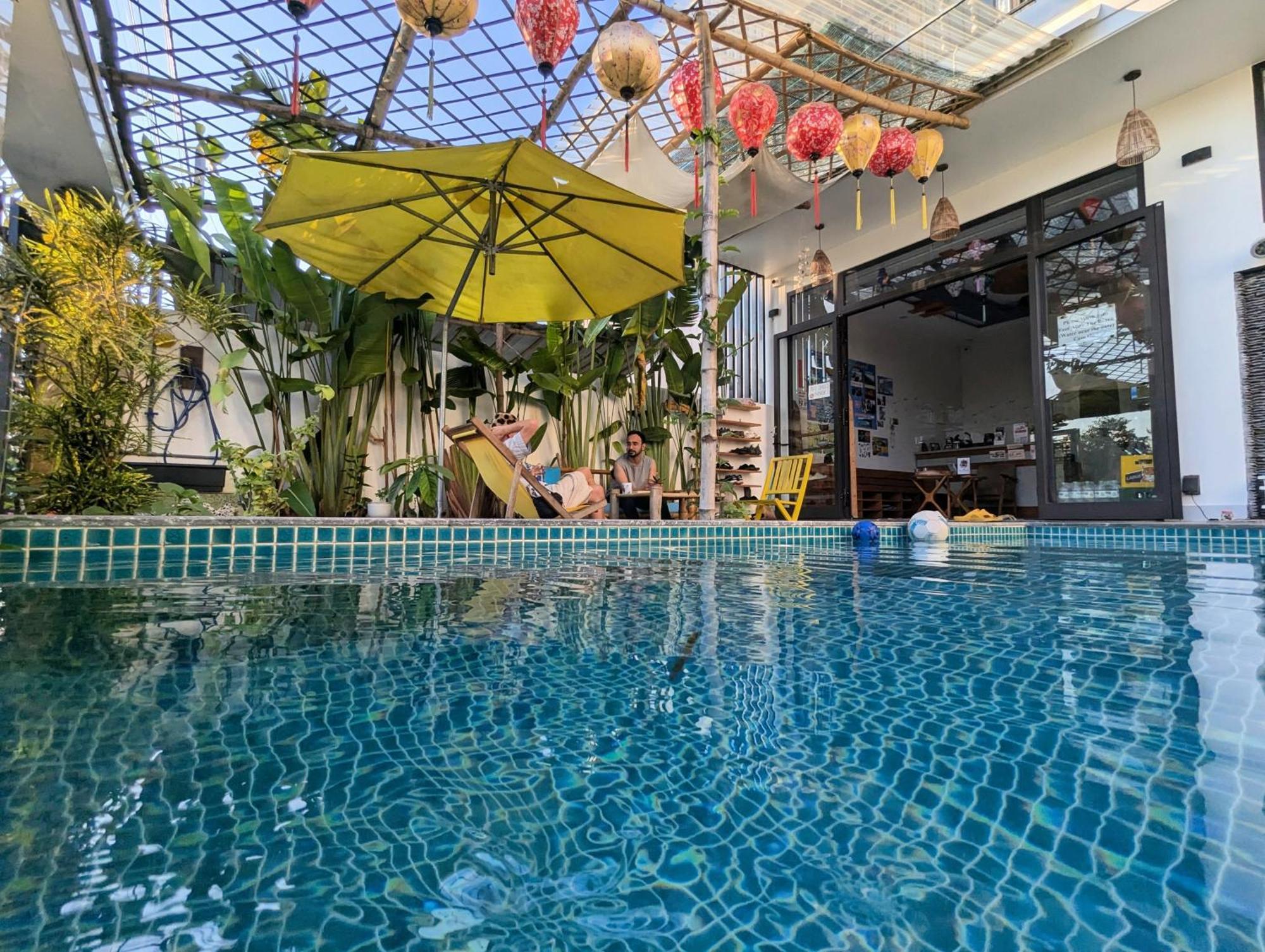 Nalani Homestay & Hostel ホイアン エクステリア 写真